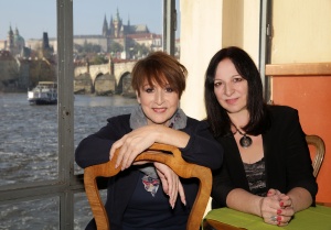 Martha & Tena Elefteriadu, Klub Lávka 2016