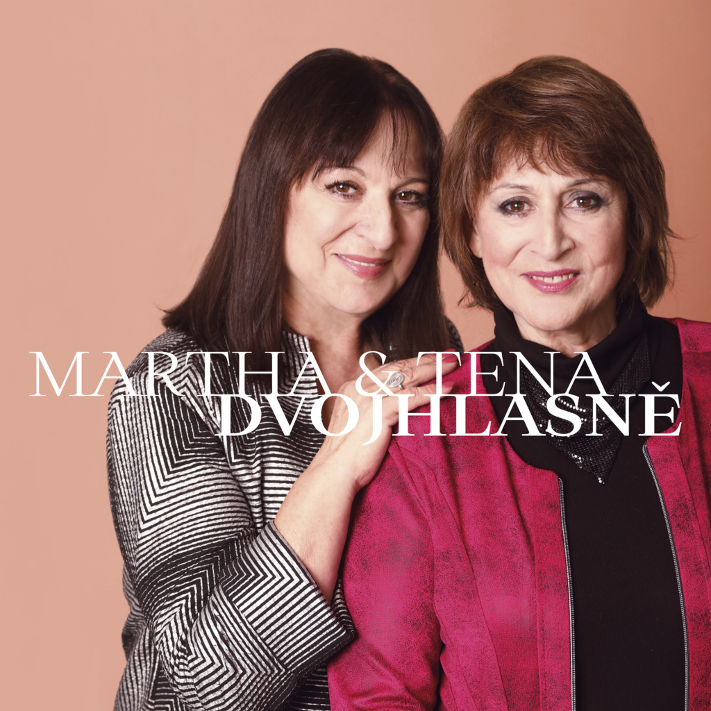 Martha & Tena Elefteriadu, Audiokniha Martha & Tena DVOJHLASNĚ, foto: Marie Votavová